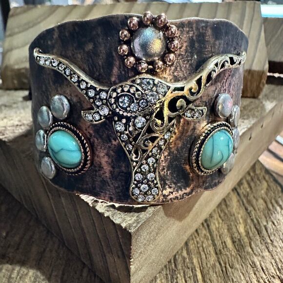 Longhorn Turquoise Western Cuff Bracelet with Adjustable Leather Straps - Picture 1 of 10
